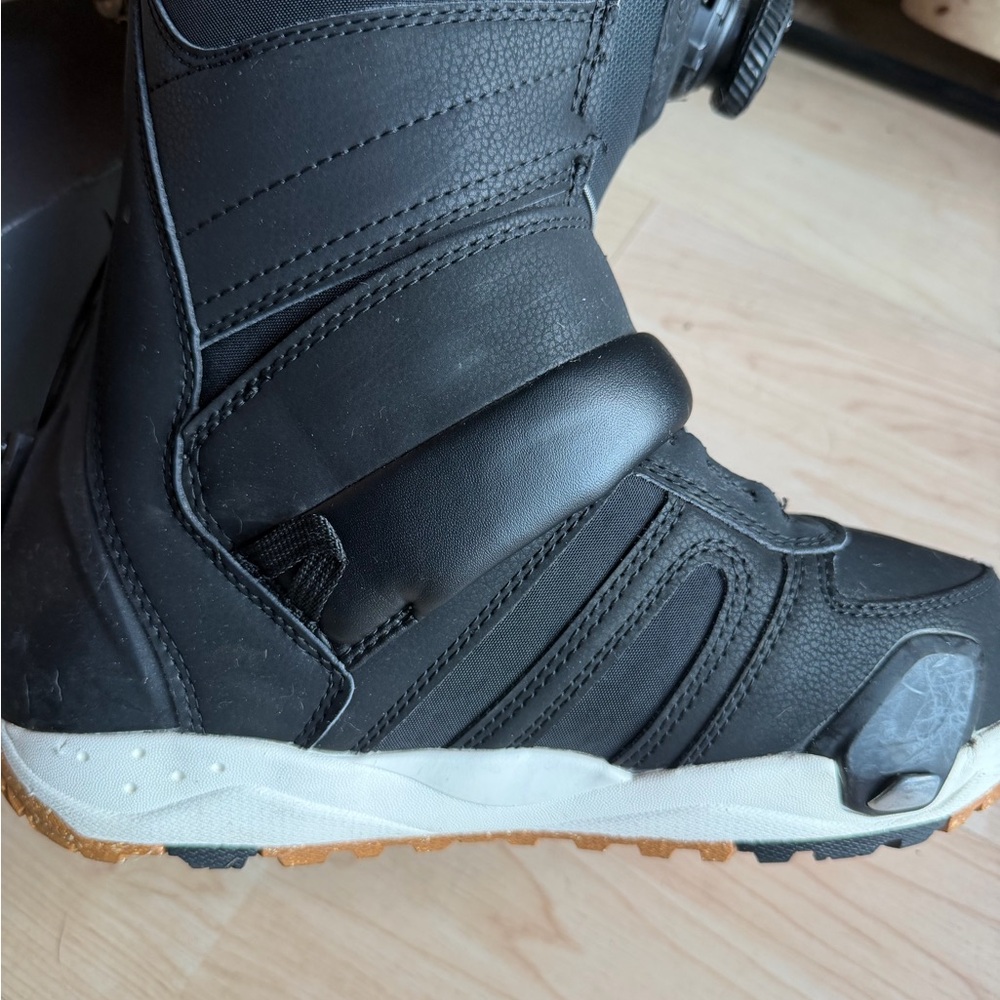 Burton step on boots - Picture 2 of 7